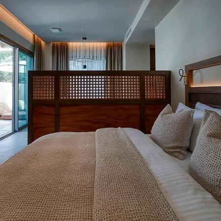 Kaesiala Yeni Foca Енидже