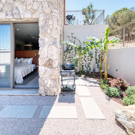 Kaesiala Yeni Foca Hotel Yenifoca