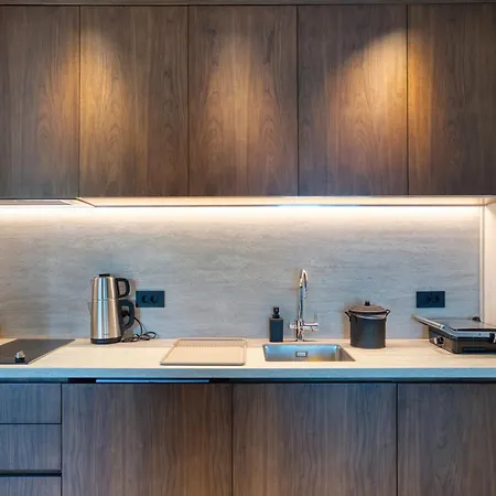 Kaesiala Yeni Foca *