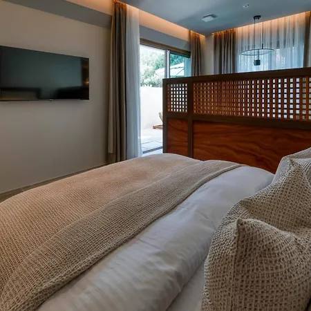 Kaesiala Yeni Foca Hotel *