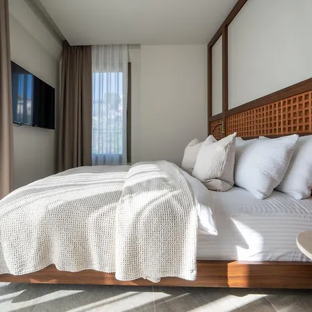 Kaesiala Yeni Foca Yenifoca