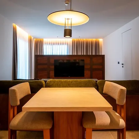 Hotel Kaesiala Yeni Foca