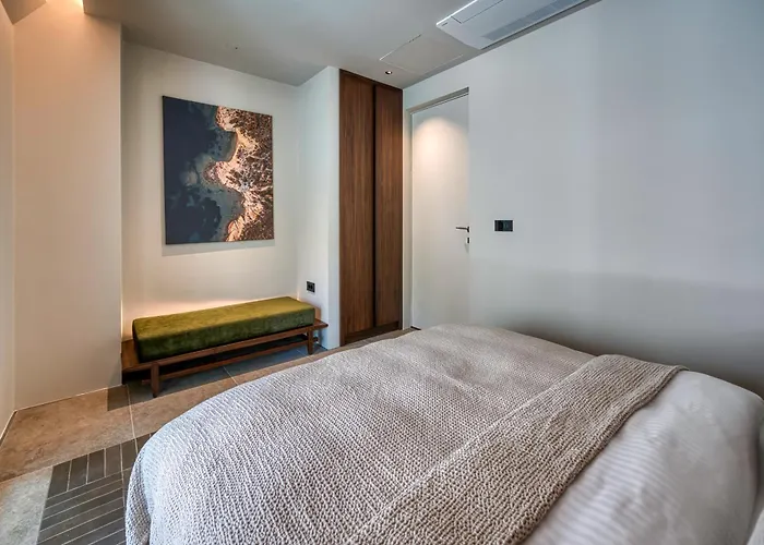 Kaesiala Yeni Foca Hotel Yenifoca