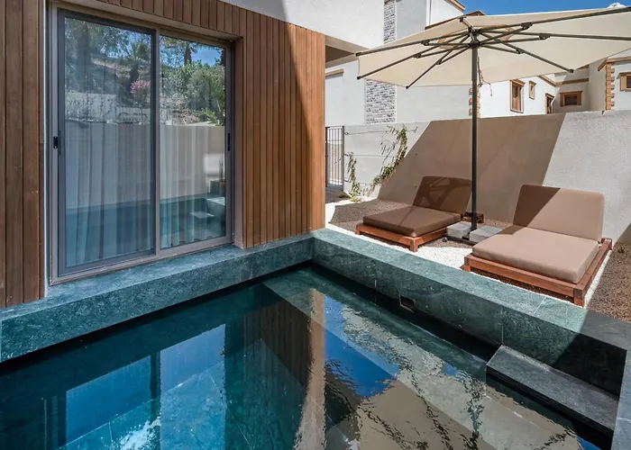 Kaesiala Yeni Foca Hotel Yenifoca