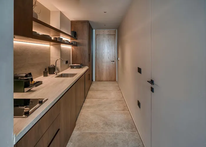 Kaesiala Yeni Foca Hotel *