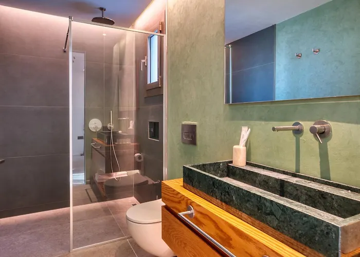 Hotel Kaesiala Yeni Foca Yenifoca