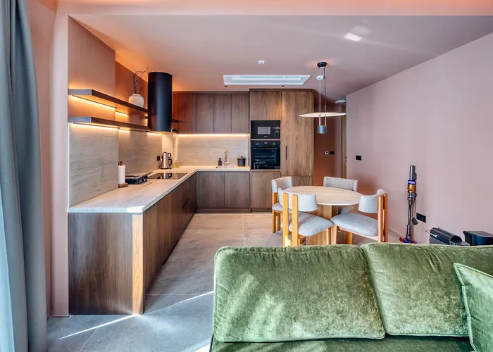 Kaesiala Yeni Foca Hotel *