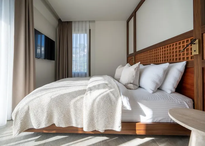 Kaesiala Yeni Foca Yenifoca